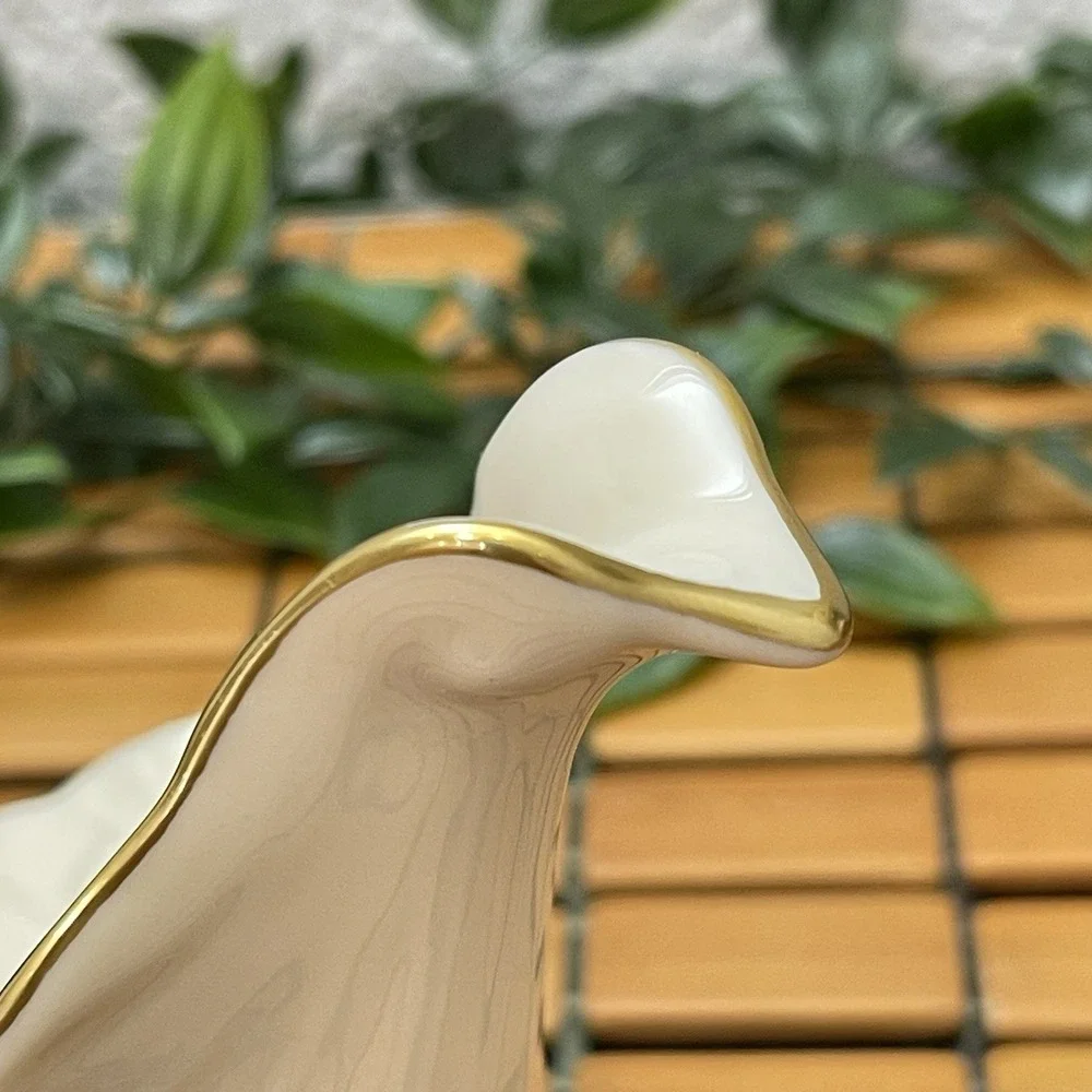 Lenox brand color